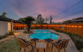 Spring Branch Getaway Feat 5BD Pool Hot tub
